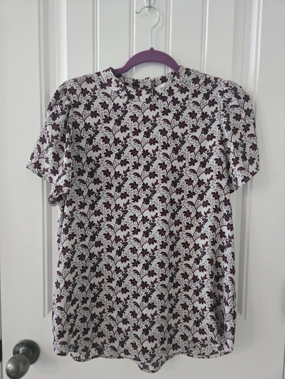 LOFT Burgundy Floral Short-Sleeve Tee